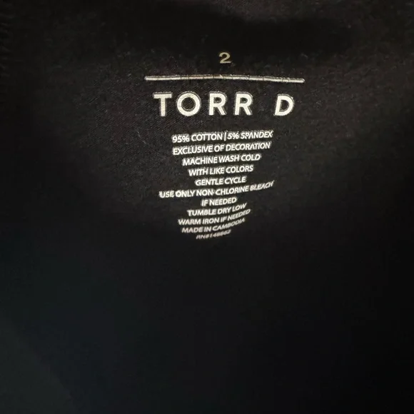 Torrid Floral Embroidered Black LEGGINGS CROP - Picture 3 of 3